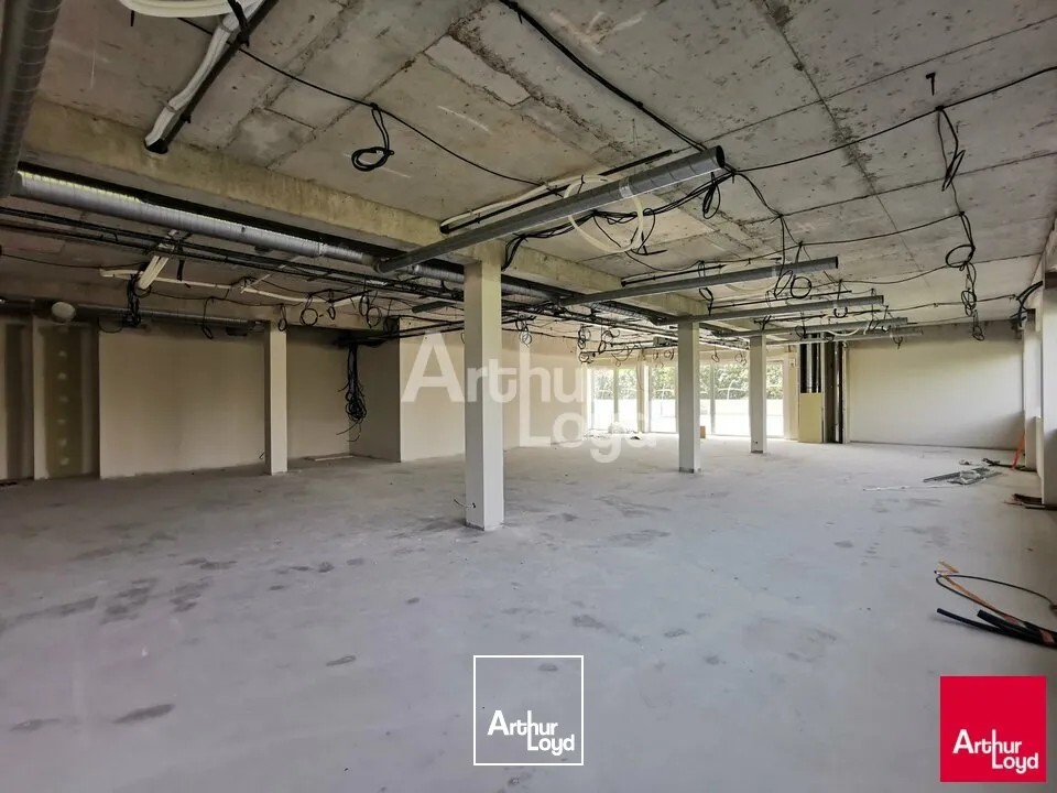 Bureaux - Vente - BRUZ - 35170 - 245-4946 - 7815370