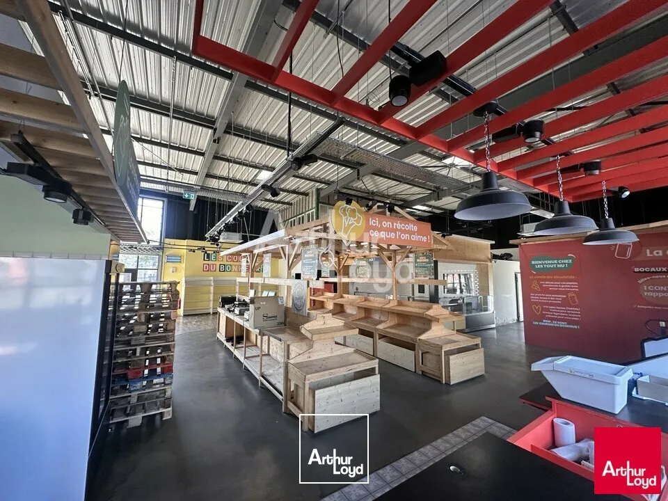 Locaux commerciaux - Location - RENNES - 35000 - 350-350 - 7815381