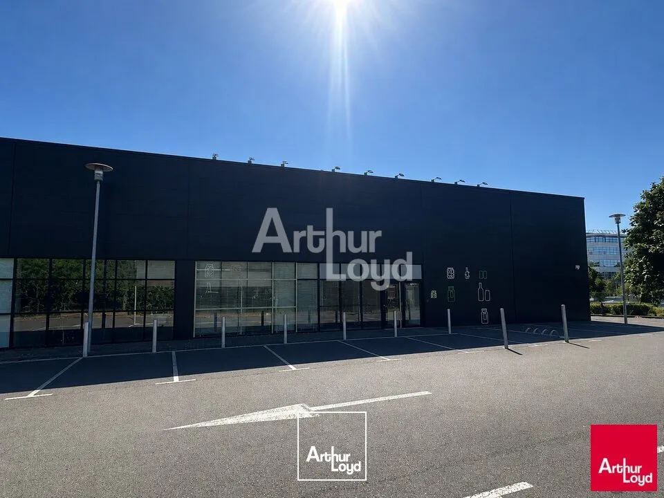 Locaux commerciaux - Location - RENNES - 35000 - 350-350 - 7815378
