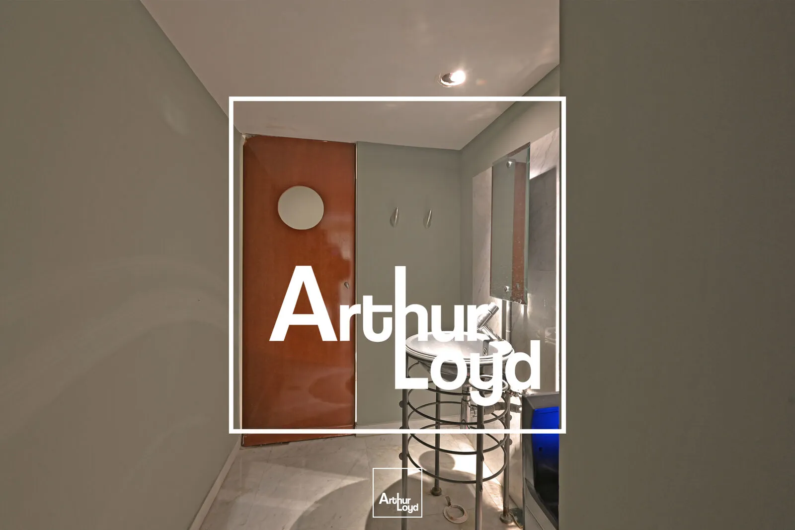 Locaux commerciaux - Location - NIMES - 30000 - 544-544 - 7815490