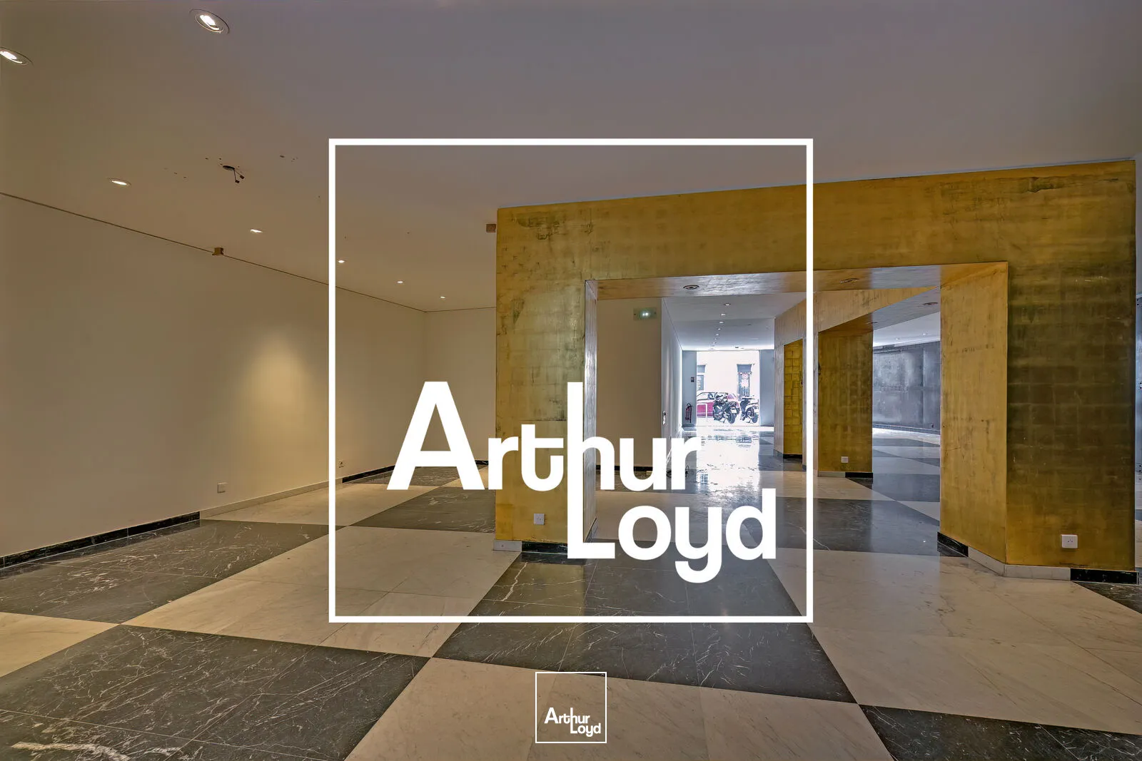 Locaux commerciaux - Location - NIMES - 30000 - 544-544 - 7815470