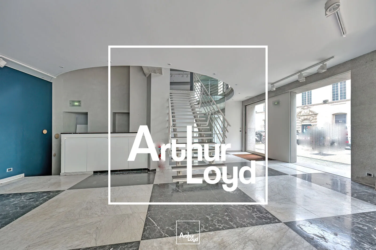 Locaux commerciaux - Location - NIMES - 30000 - 544-544 - 7815499
