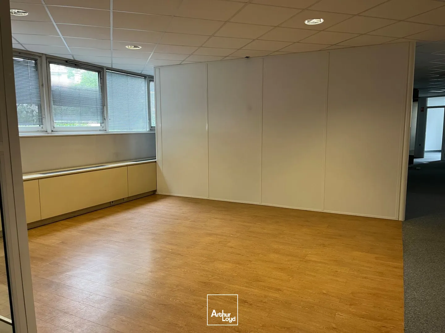 Bureaux - Vente - CREIL - 60100 - 761-761 - 7815519