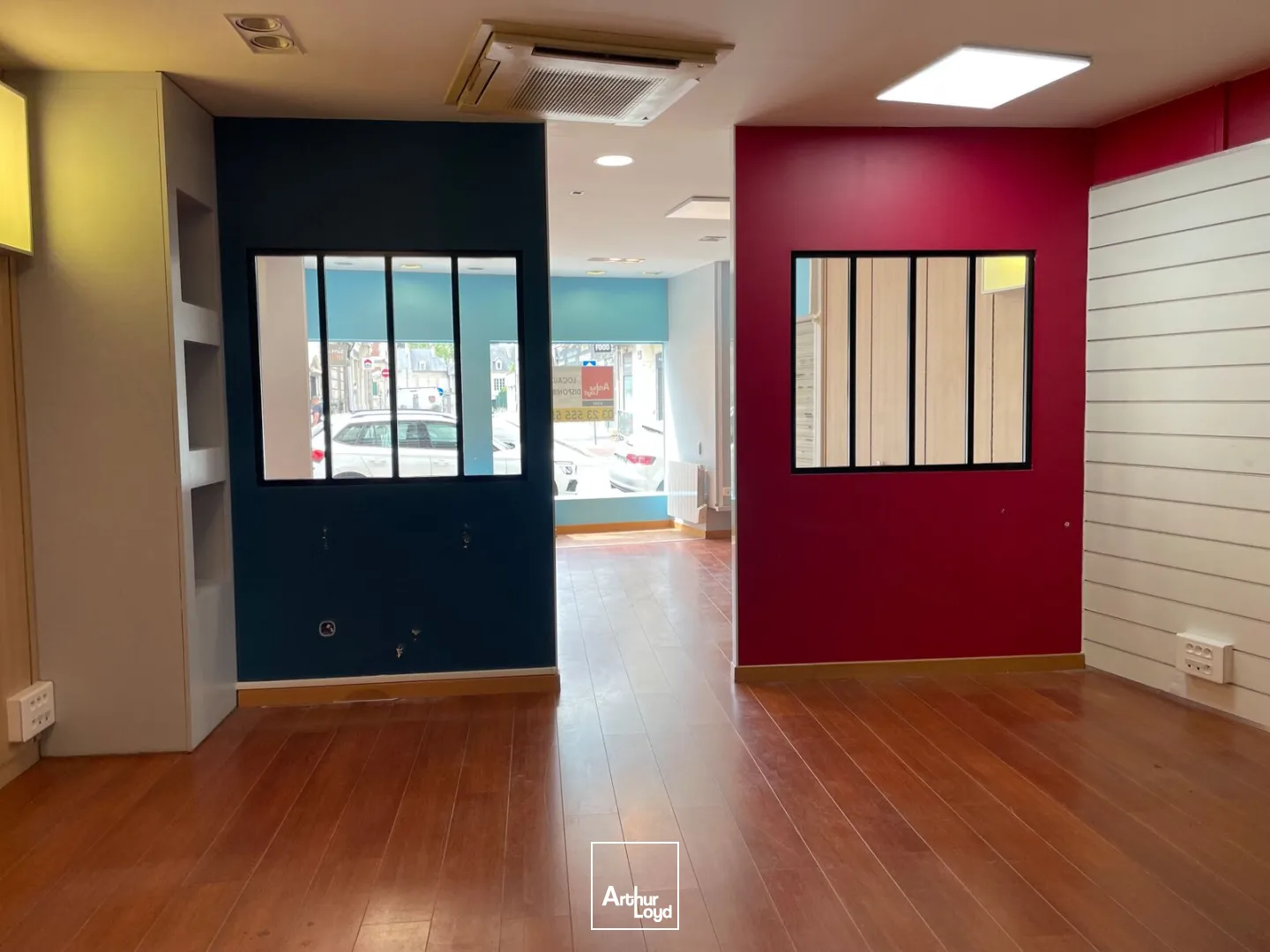 Locaux commerciaux - Location - SOISSONS - 02200 - 63-63 - 7815529