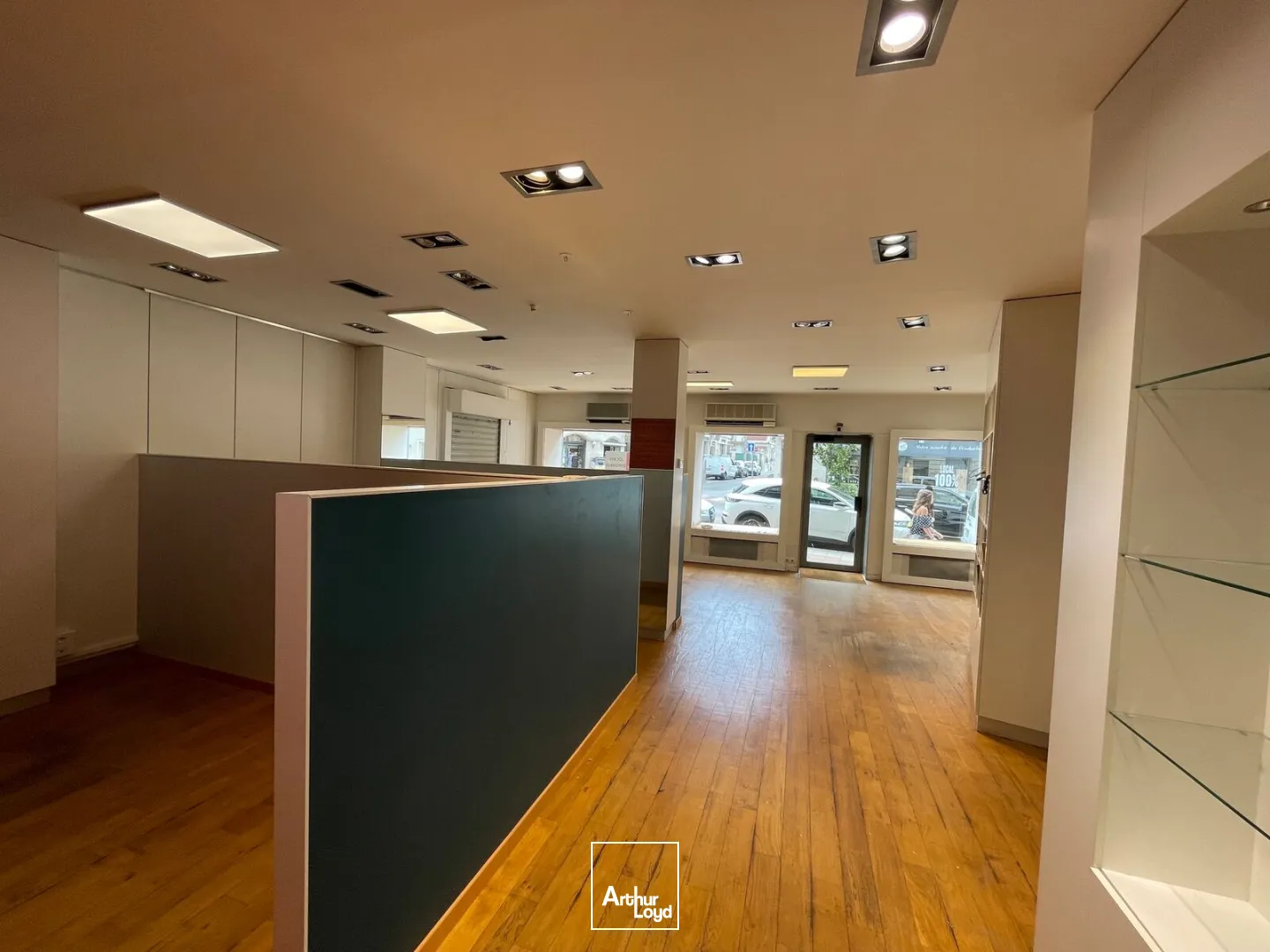 Locaux commerciaux - Location - SOISSONS - 02200 - 115-115 - 7815524