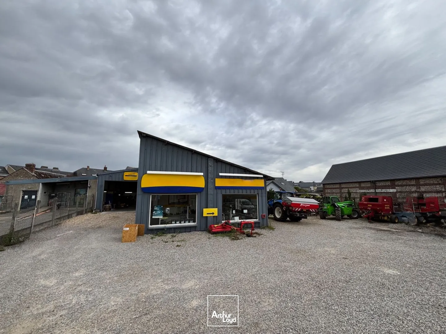 Locaux d'activité & Entrepôts - Location - BUCHY - 76750 - 560-560 - 7815673