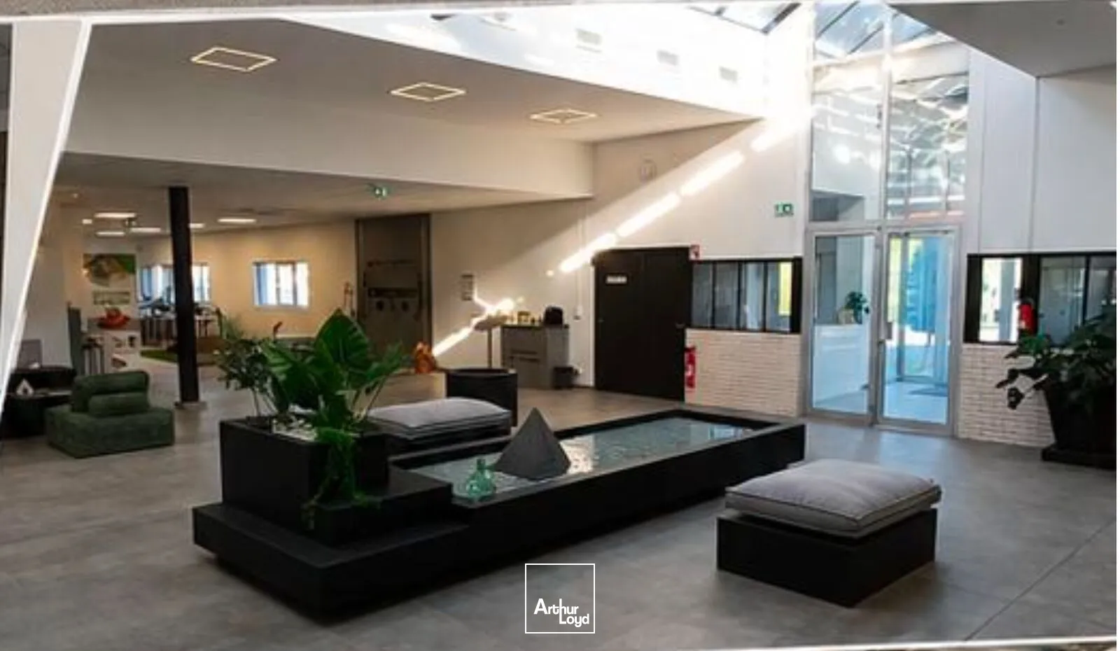 Locaux d'activité & Entrepôts - Location - ANDREZIEUX BOUTHEON - 42160 - 1600-1600 - 7816029