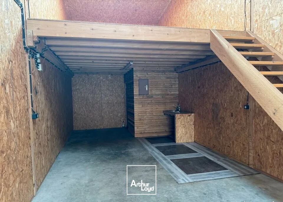 Locaux d'activité & Entrepôts - Location - MONTMEYRAN - 26120 - 75-75 - 7816241