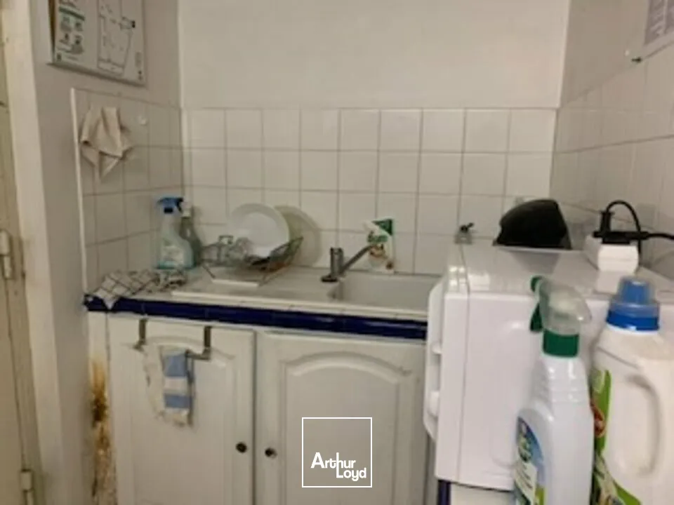 Locaux commerciaux - Vente - AVIGNON - 84000 - 166.54-166.54 - 7816254