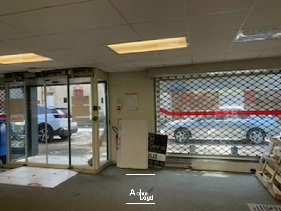 Locaux commerciaux - Vente - AVIGNON - 84000 - 166.54-166.54 - 7816247