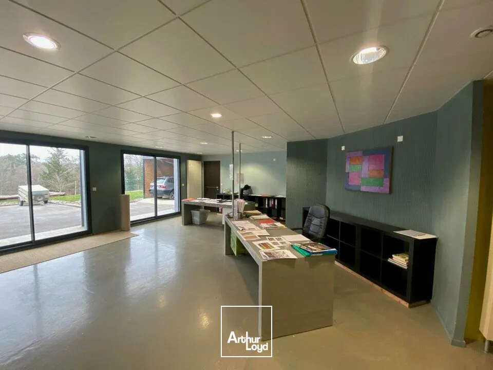 Bureaux - Location - BESANCON - 25000 - 150-150 - 7816331