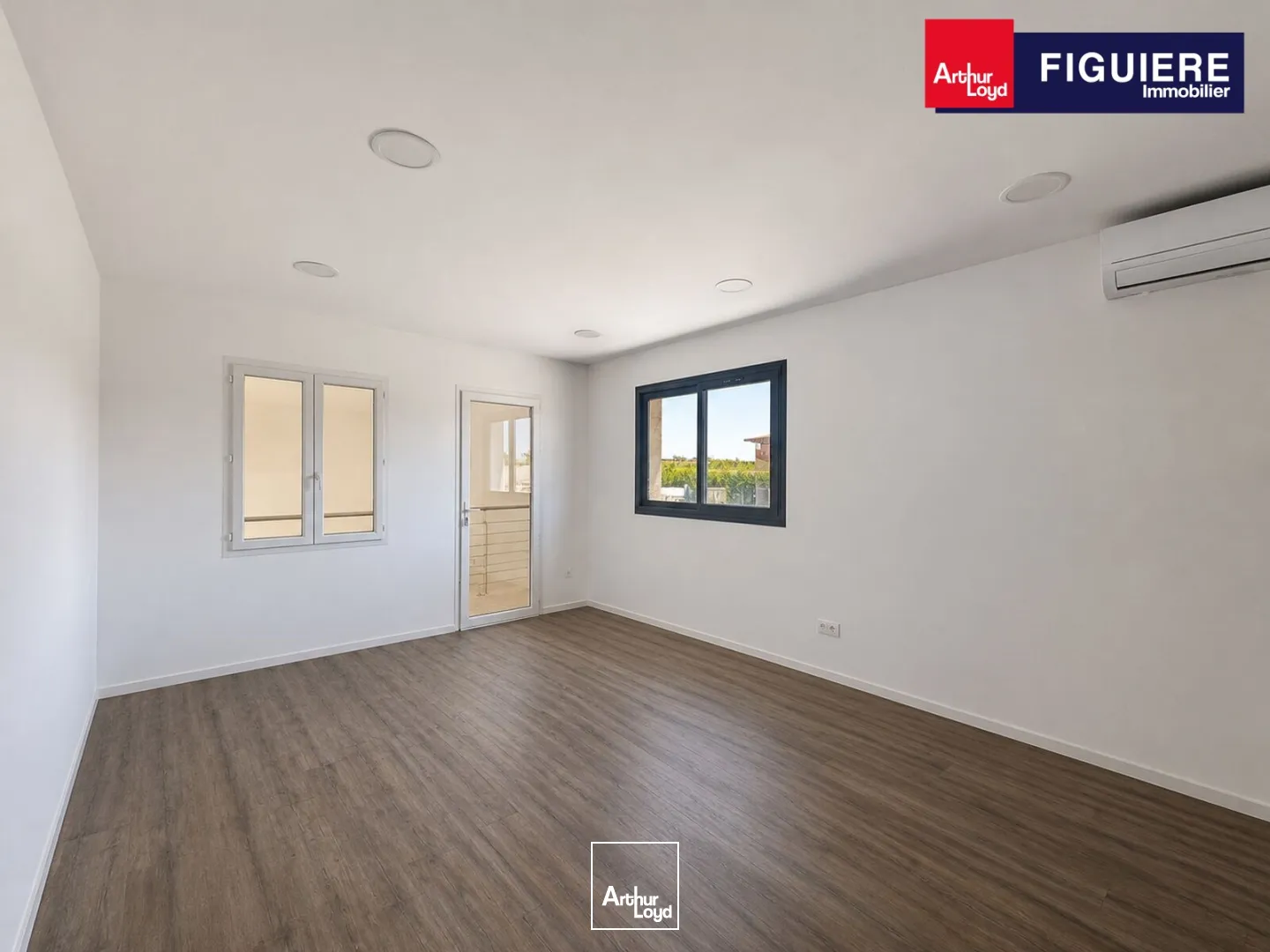 Locaux d'activité & Entrepôts - Location - EGUILLES - 13510 - 570-570 - 7816449