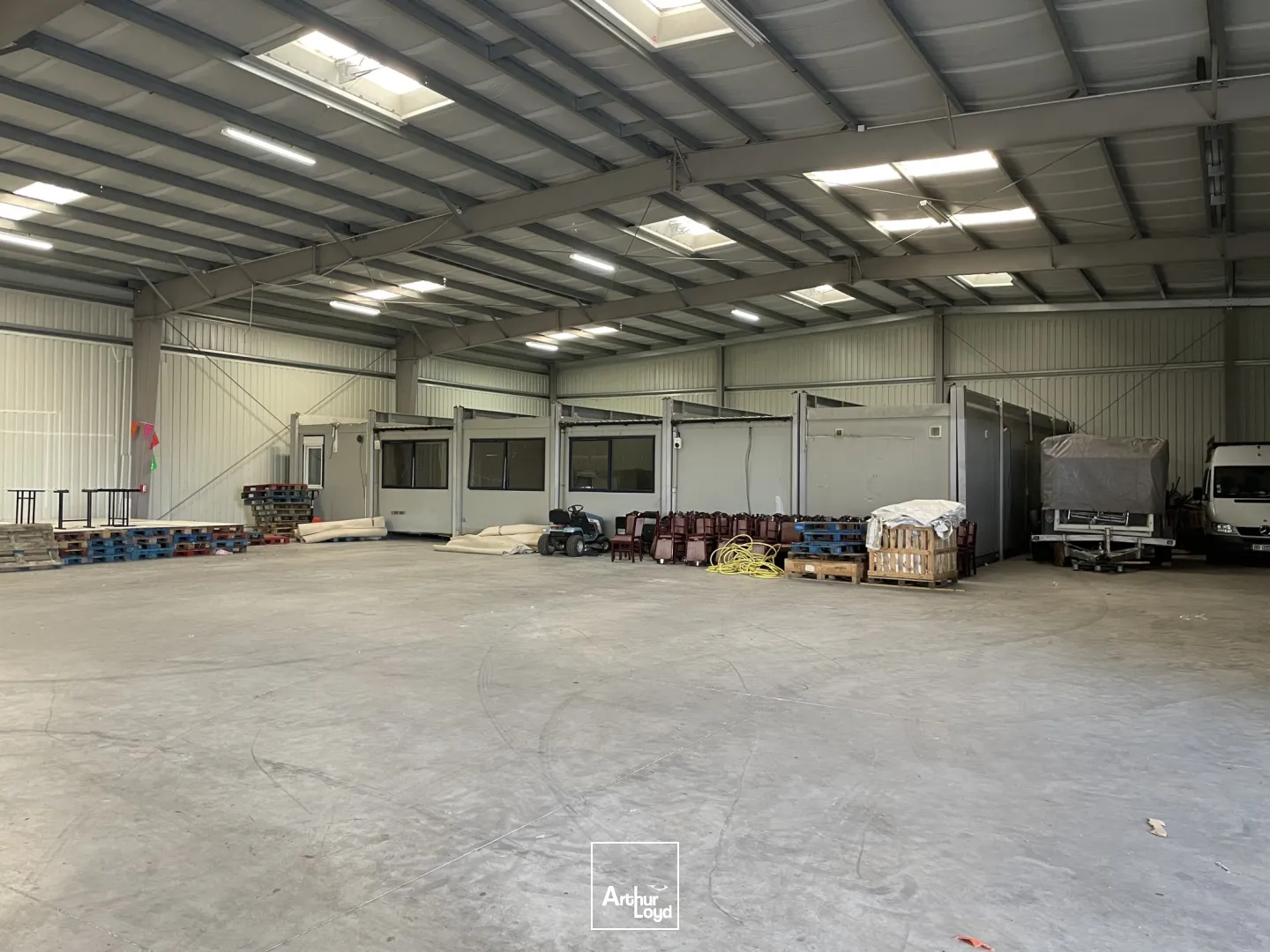 Locaux d'activité & Entrepôts - Location - CREIL - 60100 - 1000-1000 - 7816618