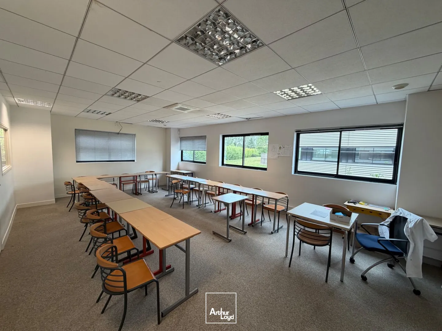Bureaux - Location - LACROIX SAINT OUEN - 60610 - 220-220 - 7816626