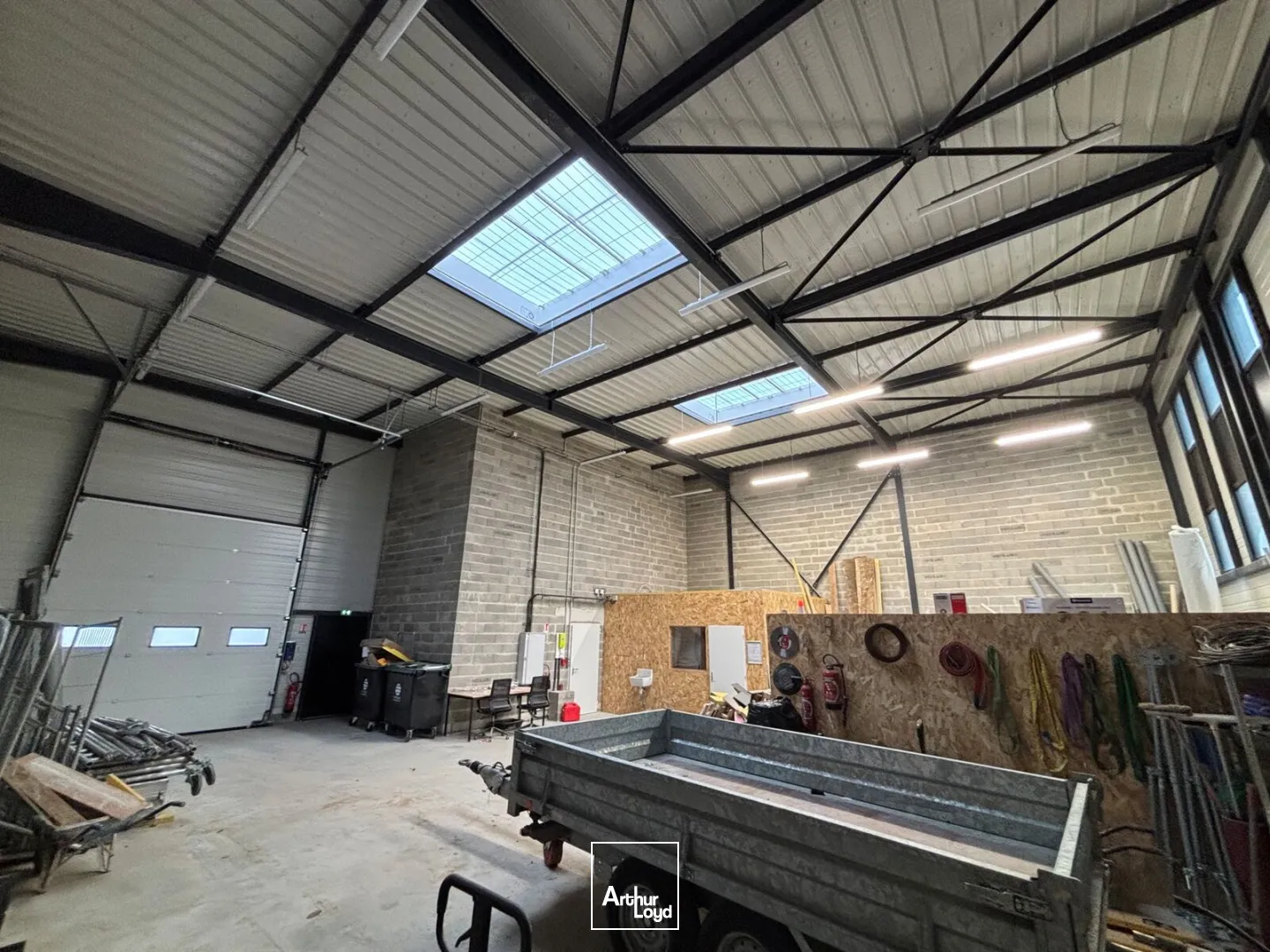 Locaux d'activité & Entrepôts - Location - OISSEL - 76350 - 331-331 - 7816782