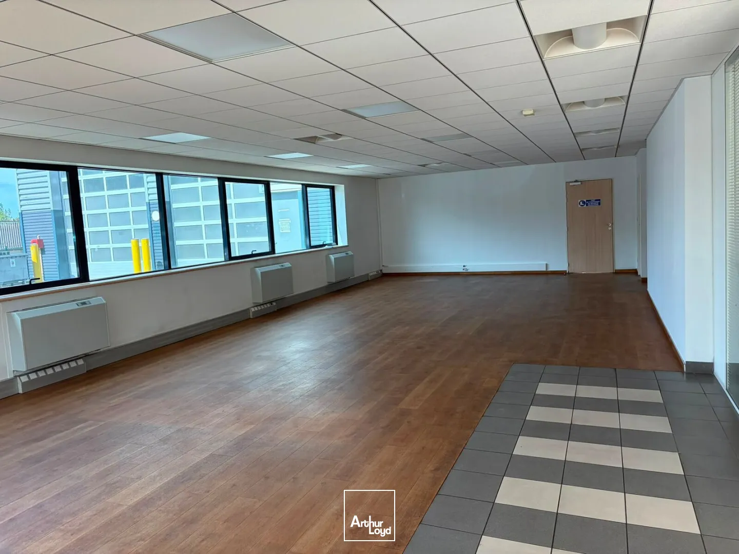 Locaux d'activité & Entrepôts - Location - GENNEVILLIERS - 92230 - 1200-1200 - 7816821