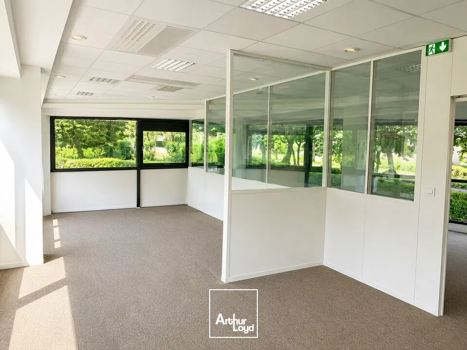 Bureaux - Location - CHAVANOD - 74650 - 220.99-220.99 - 7816855