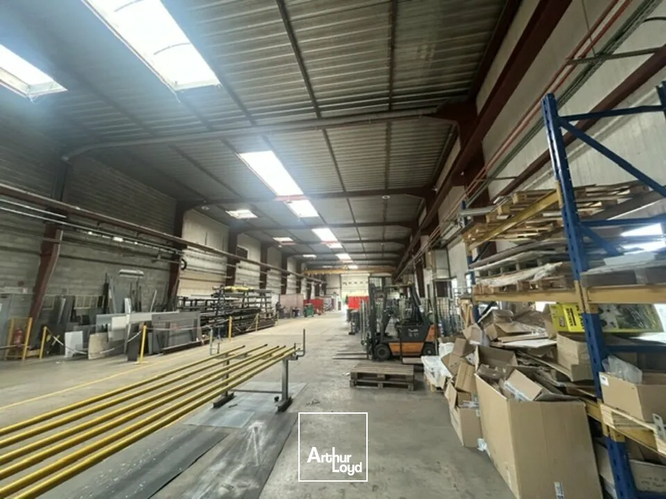 Locaux d'activité & Entrepôts - Location - ABREST - 03200 - 1250-1250 - 7816991