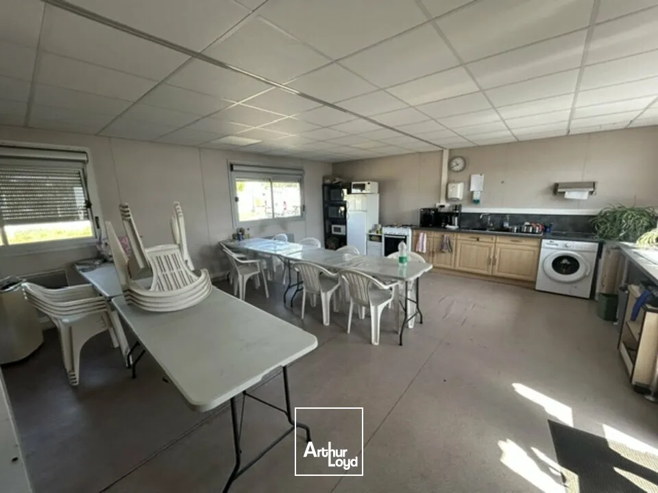 Locaux d'activité & Entrepôts - Location - ABREST - 03200 - 1250-1250 - 7816993