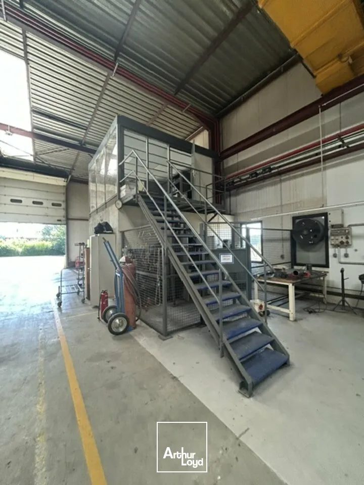 Locaux d'activité & Entrepôts - Location - ABREST - 03200 - 1250-1250 - 7816996