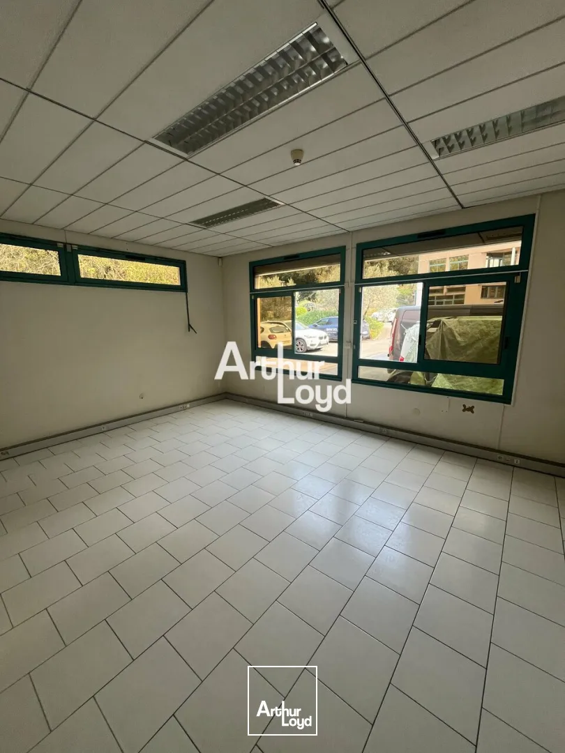 Locaux d'activité & Entrepôts - Location - VALBONNE - 06560 - 416-416 - 7817233