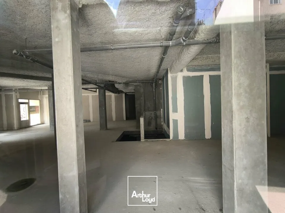 Locaux commerciaux - Vente - DIJON - 21000 - 82-336 - 7817253