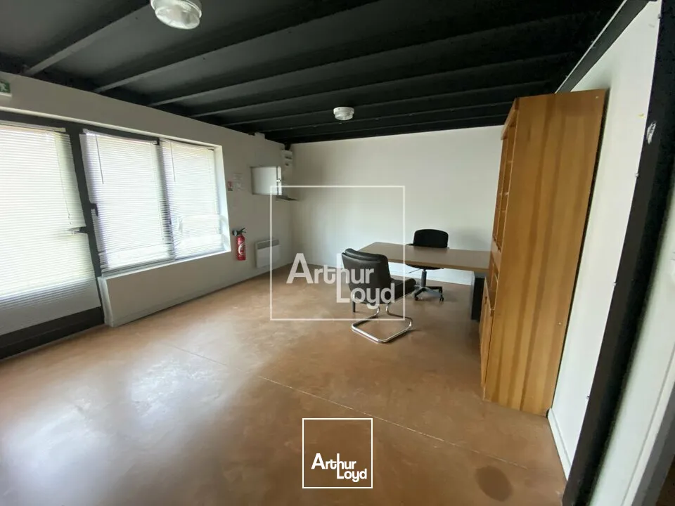Locaux d'activité & Entrepôts - Vente - CHARTRETTES - 77590 - 225-225 - 7817262