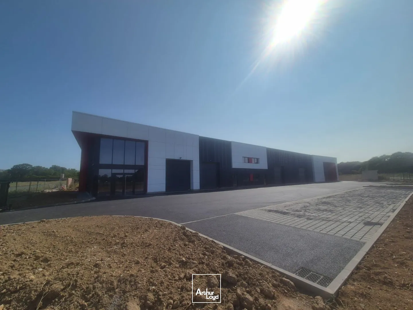 Locaux d'activité & Entrepôts - Location - ALLONNE - 60000 - 233-233 - 7817453