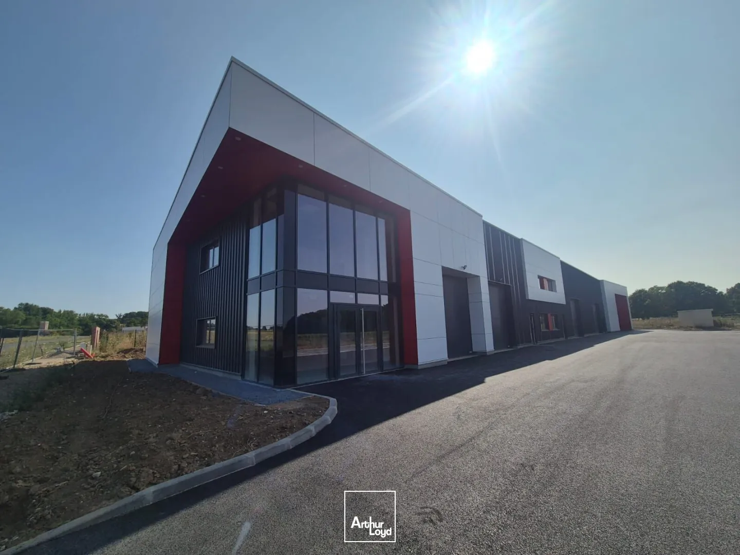 Locaux d'activité & Entrepôts - Location - ALLONNE - 60000 - 233-233 - 7817452