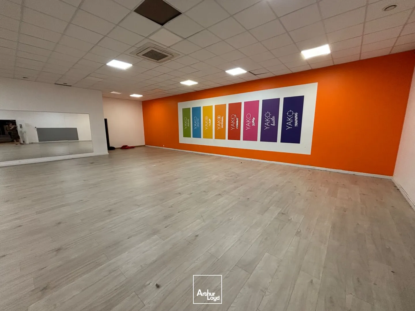Locaux d'activité & Entrepôts - Location - CREPY EN VALOIS - 60800 - 785-785 - 7817460