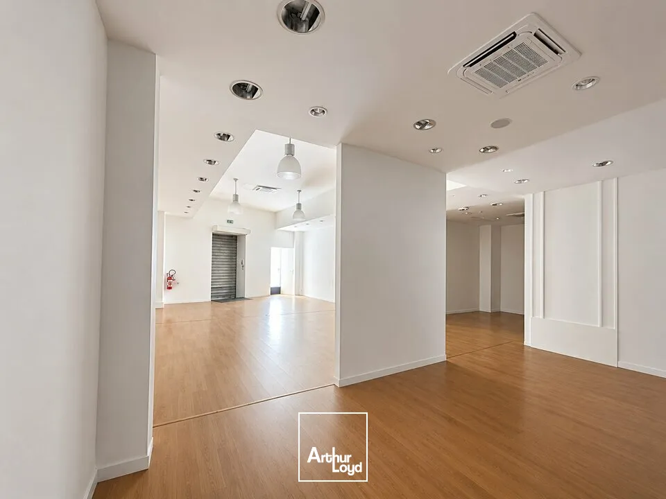 Locaux d'activité & Entrepôts - Vente - AGEN - 47000 - 380-380 - 7817618