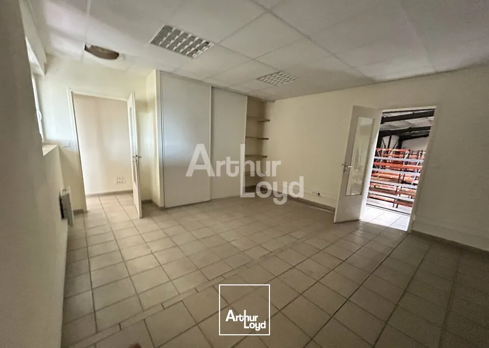 Locaux d'activité & Entrepôts - Vente - MONTMARAULT - 03390 - 2833-2833 - 7817625