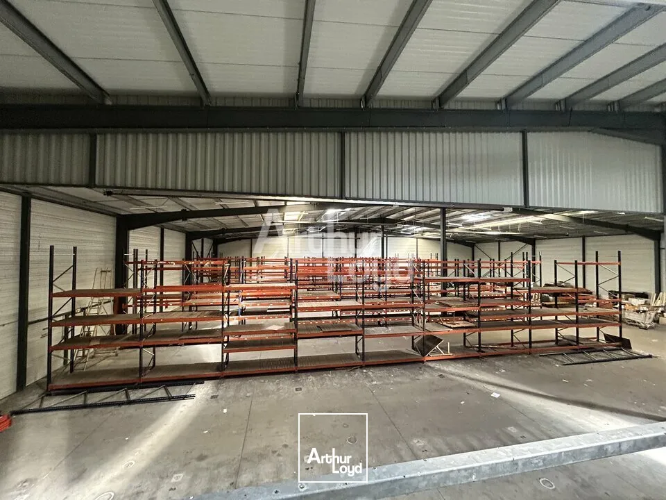 Locaux d'activité & Entrepôts - Vente - MONTMARAULT - 03390 - 2833-2833 - 7817623