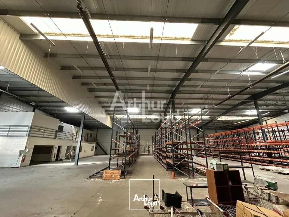 Locaux d'activité & Entrepôts - Vente - MONTMARAULT - 03390 - 2833-2833 - 7817622