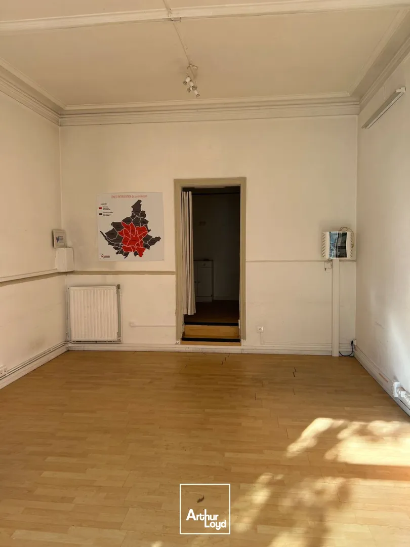 Locaux commerciaux - Location - NANTES - 44000 - 67-67 - 7817707