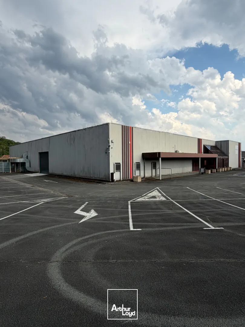 Locaux commerciaux - Vente - ROCHECHOUART - 87600 - 1690-1690 - 7817990