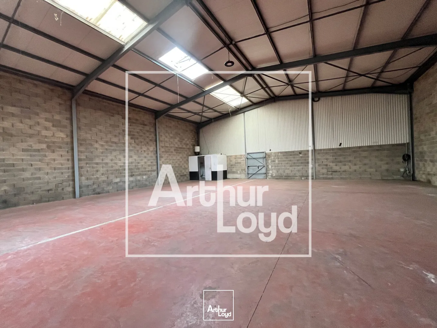 Locaux d'activité & Entrepôts - Location - SAINT GILLES - 30800 - 380-380 - 7818208