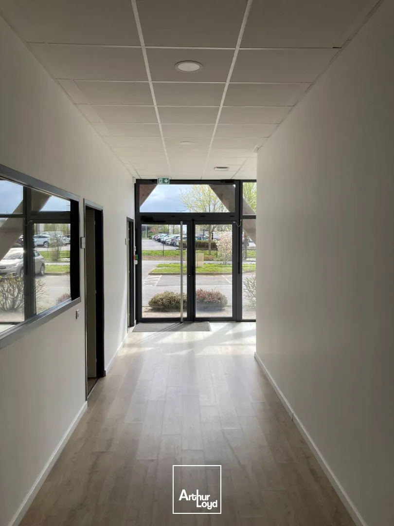 Bureaux - Location - GUIPAVAS - 29490 - 351-1370 - 7818277