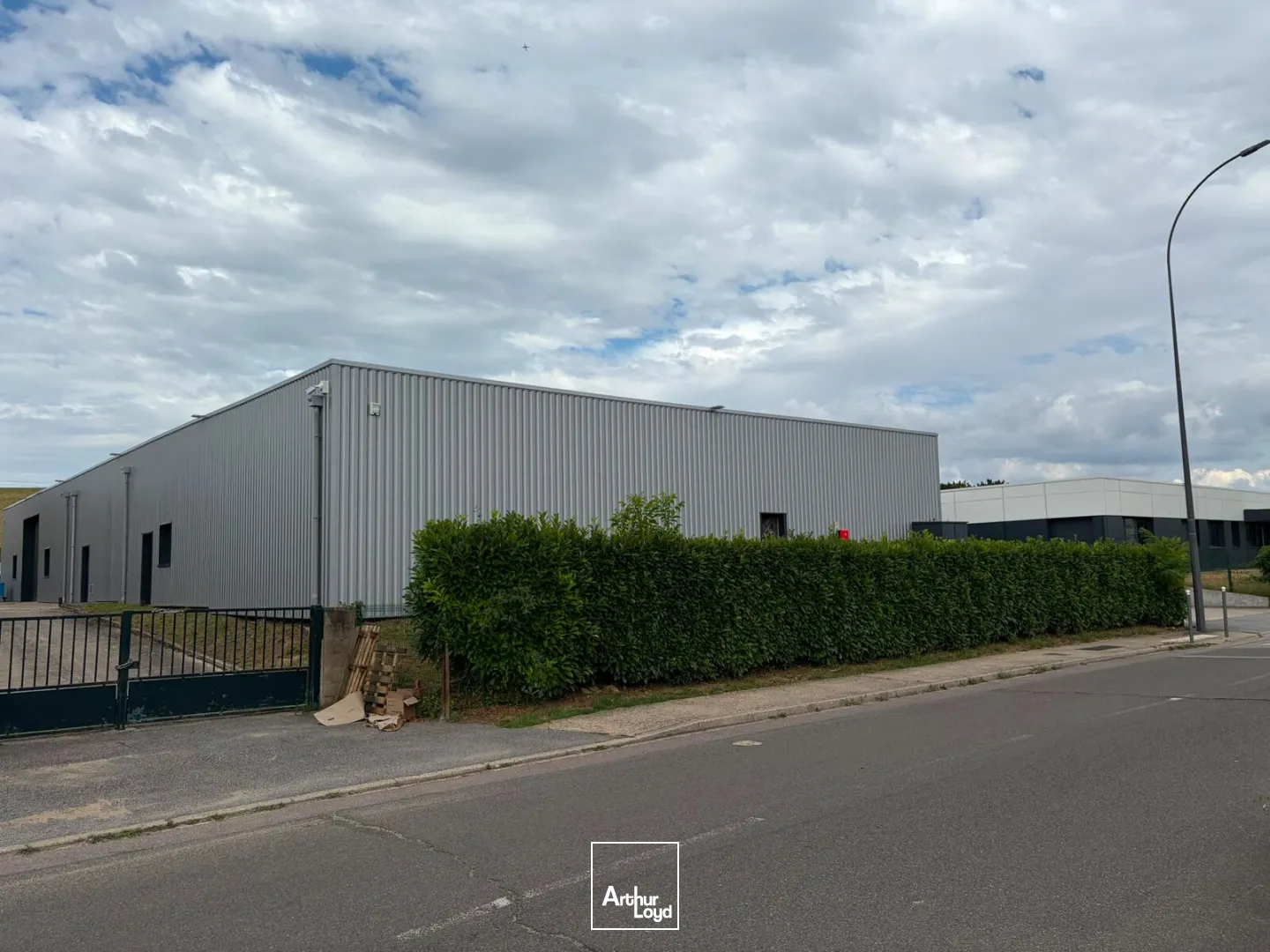 Locaux d'activité & Entrepôts - Vente - ECQUEVILLY - 78920 - 2542-2542 - 7818444