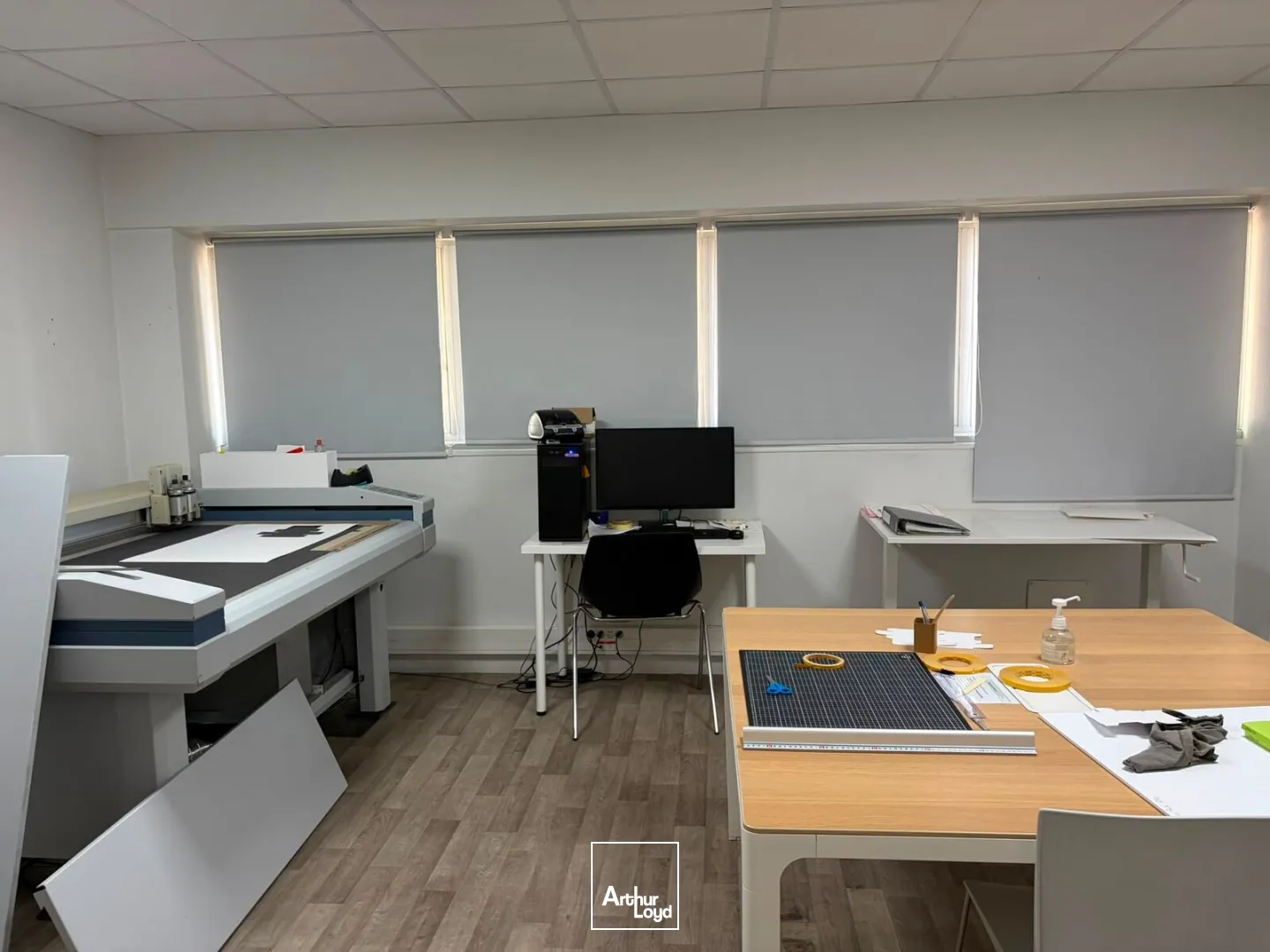 Locaux d'activité & Entrepôts - Location - SAINT OUEN L'AUMONE - 95310 - 2910-2910 - 7818471