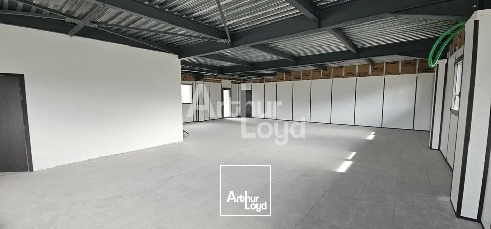 Bureaux - Location - SAINTE-HÉLÈNE-DU-LAC - 73800 - 140-280 - 7818478