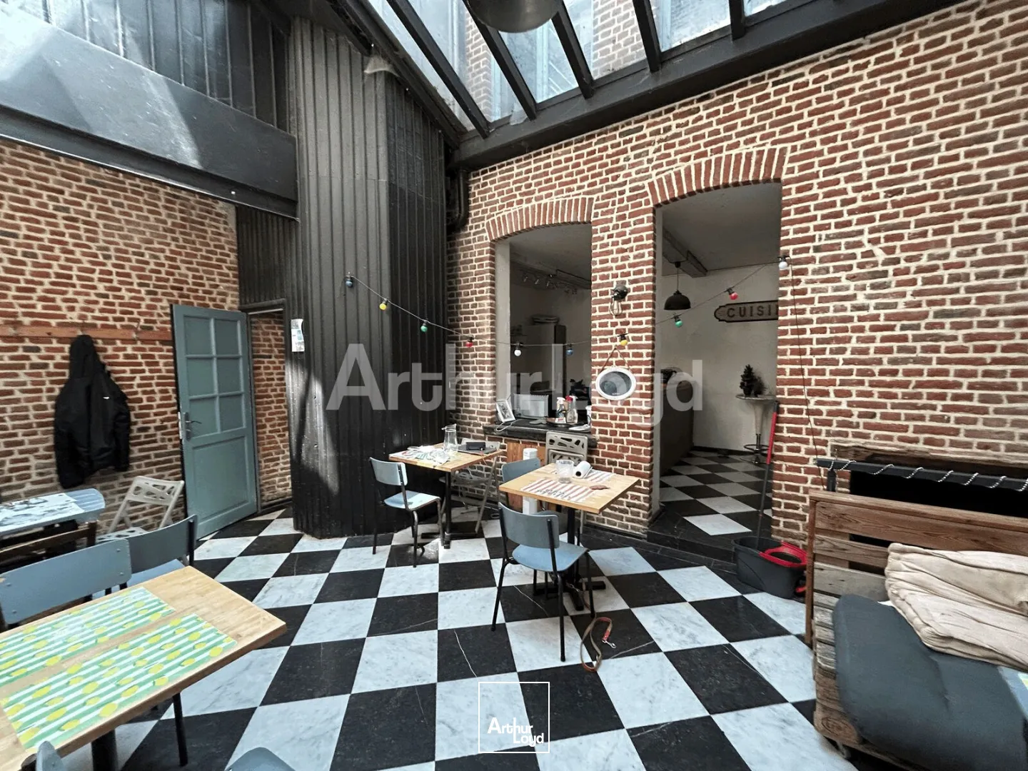 Locaux commerciaux - Location - LILLE - 59000 - 100-100 - 7818648