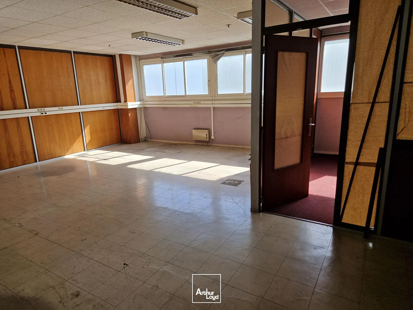 Locaux d'activité & Entrepôts - Location - LIMOGES - 87000 - 5102-5102 - 7818841
