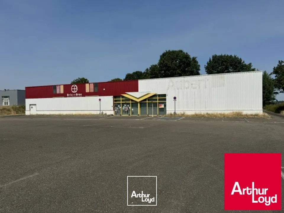 Locaux commerciaux - Location - SAINT-PIERRE-DU-MONT - 40280 - 600-600 - 7818997