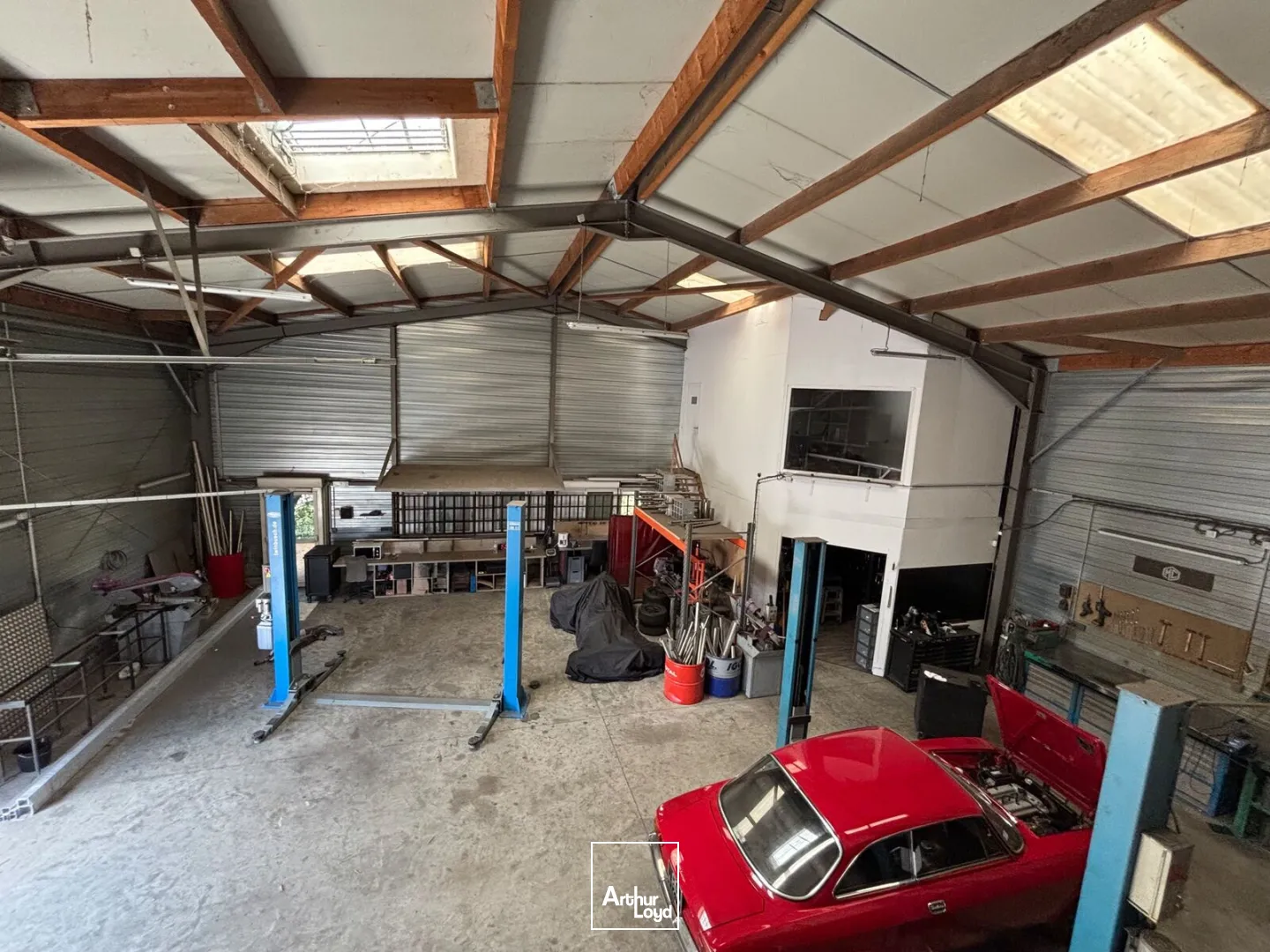 Locaux d'activité & Entrepôts - Vente - PISSY POVILLE - 76360 - 600-600 - 7819290