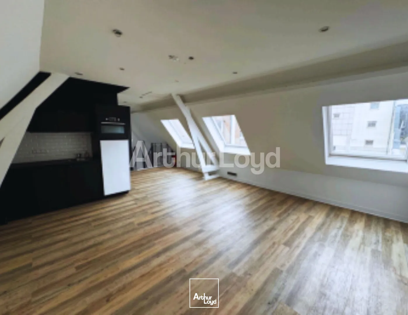 Bureaux - Location - LILLE - 59000 - 80.87-307.54 - 7819580