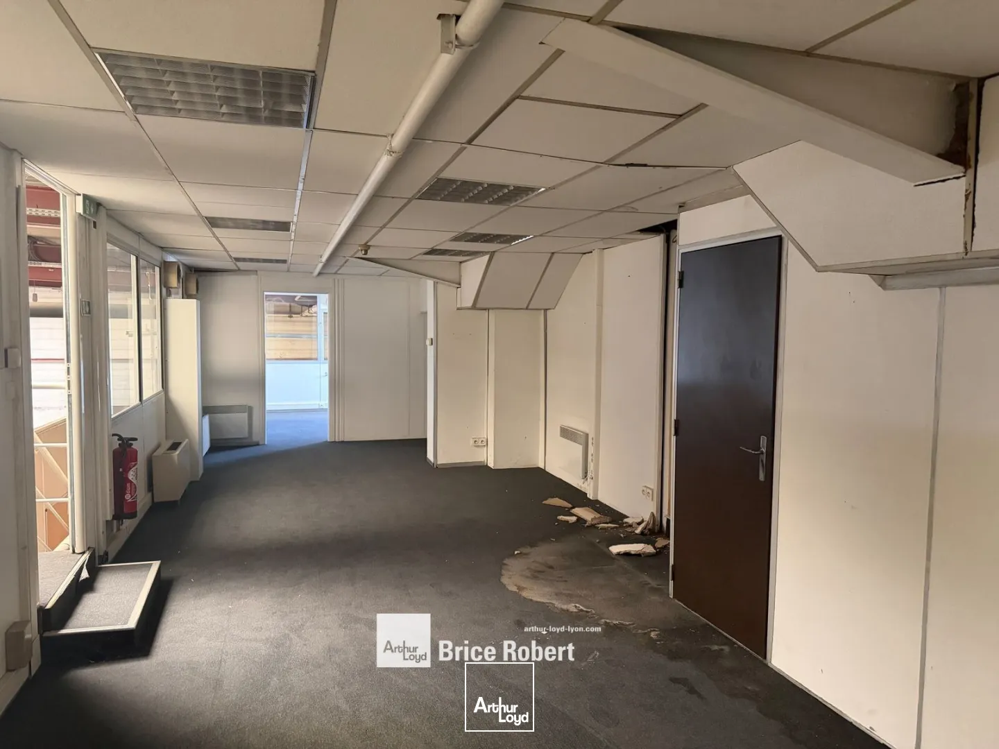 Locaux d'activité & Entrepôts - Location - DARDILLY - 69570 - 865-865 - 7819770