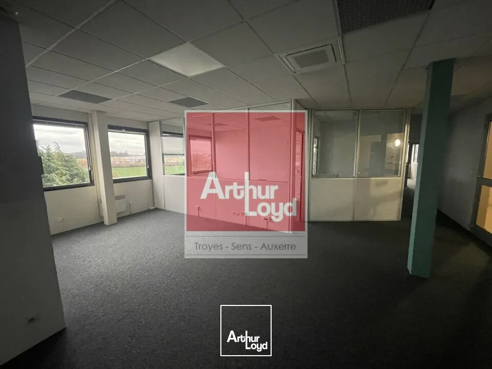 Bureaux - Location - SAINT-CLÉMENT - 89100 - 294.2-294.2 - 7819909