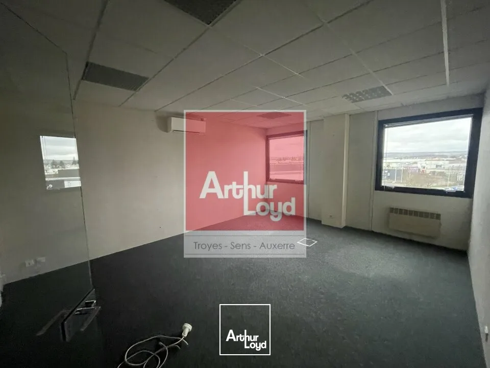 Bureaux - Location - SAINT-CLÉMENT - 89100 - 294.2-294.2 - 7819908