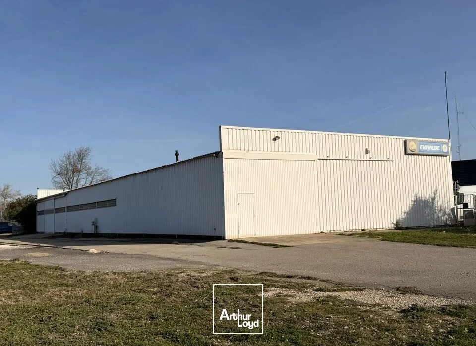 Locaux d'activité & Entrepôts - Vente - LE PONTET - 84130 - 622.5-622.5 - 7820971